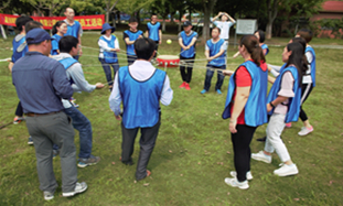 97人妻碰碰碰久久久久禁片