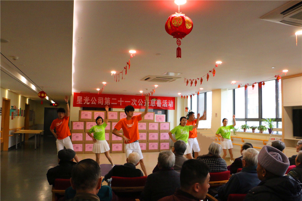 97人妻碰碰碰久久久久禁片