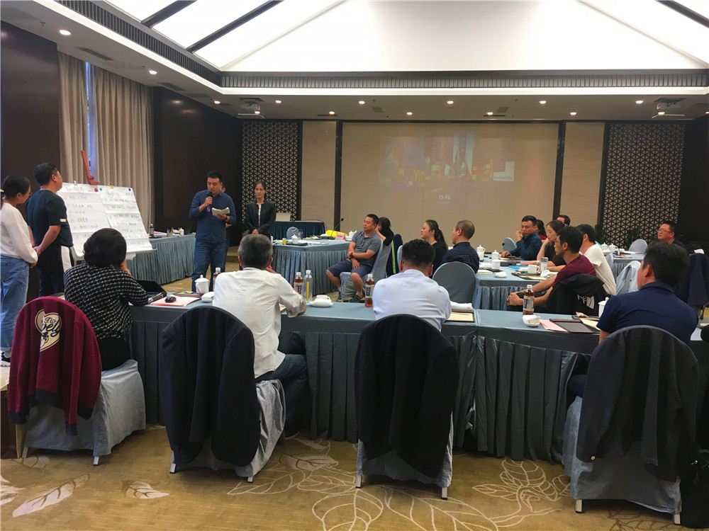 97人妻碰碰碰久久久久禁片