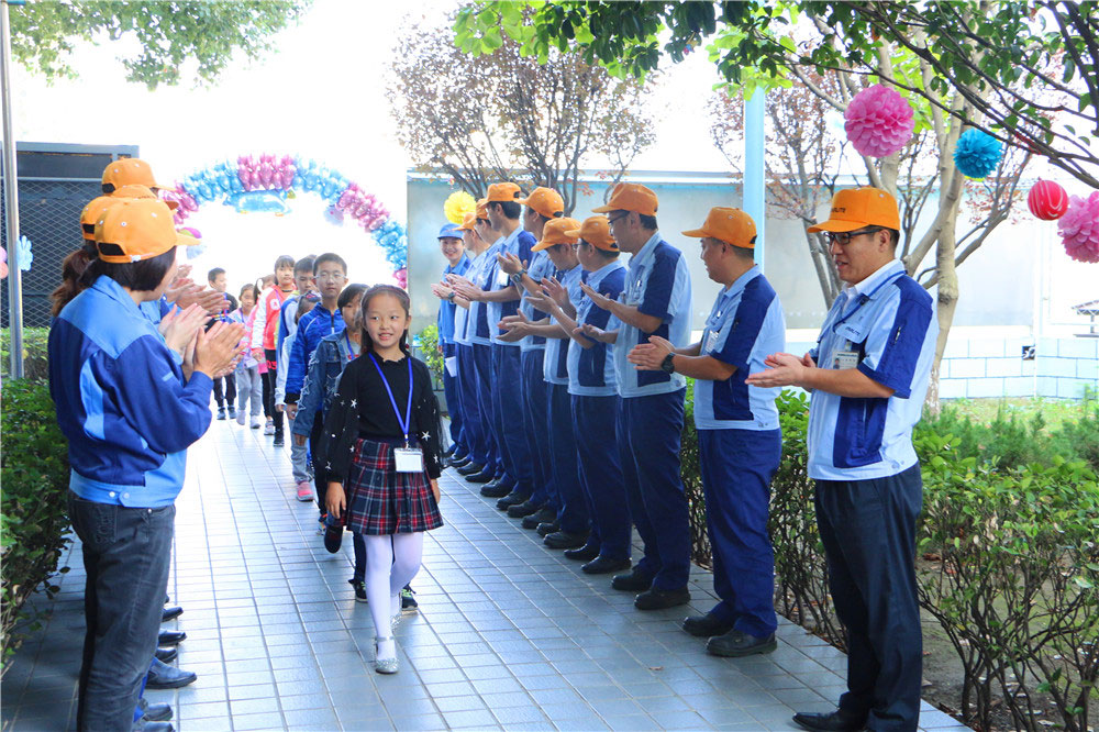 97人妻碰碰碰久久久久禁片