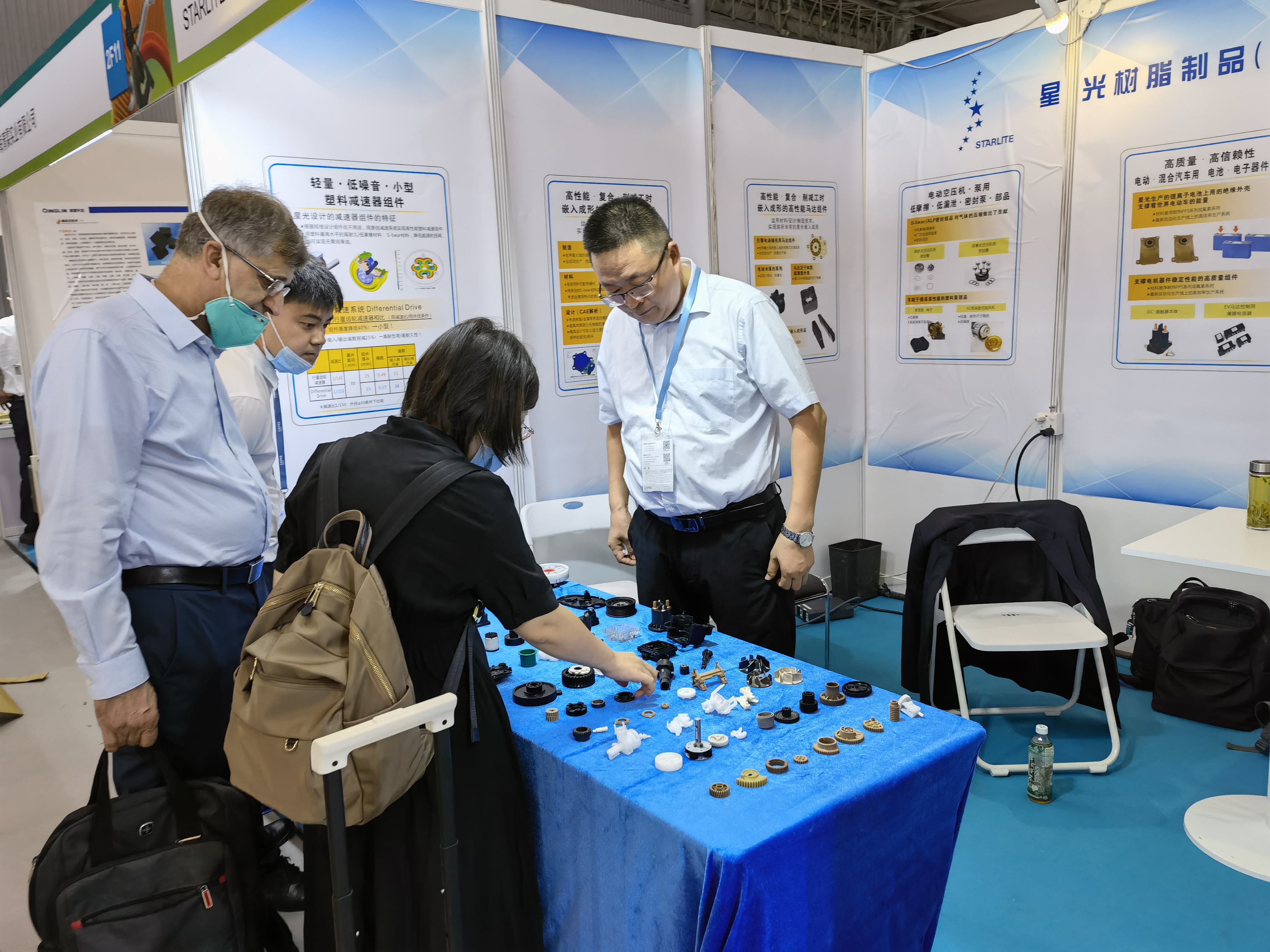 97人妻碰碰碰久久久久禁片