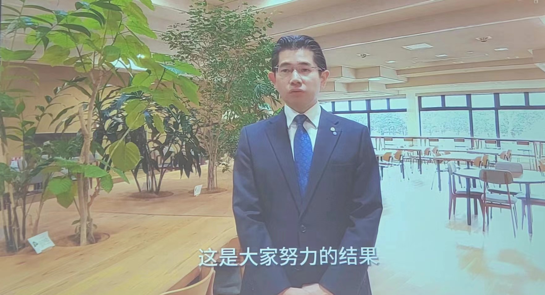 97人妻碰碰碰久久久久禁片